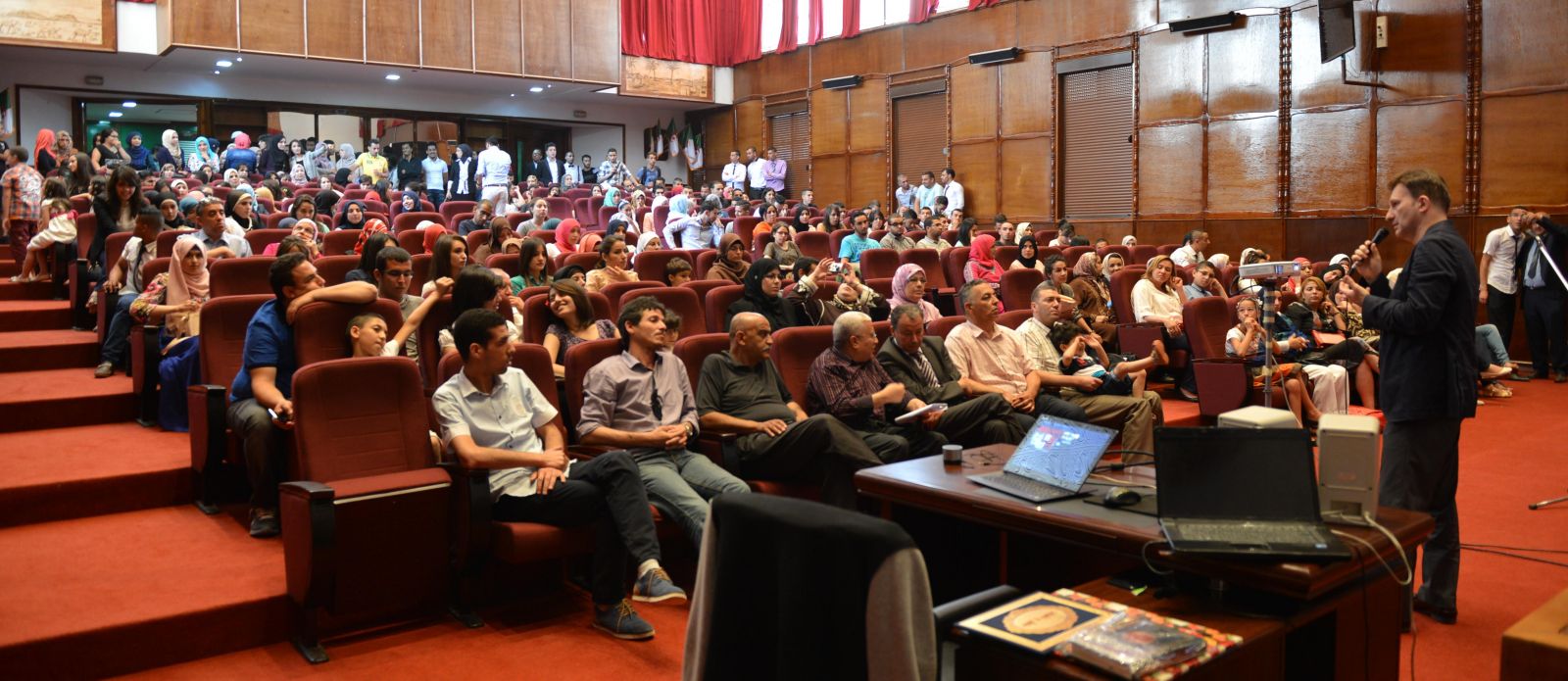 USTO Bilim ve Teknoloji Üniversitesi’nde Harun Yahya Konferansı 