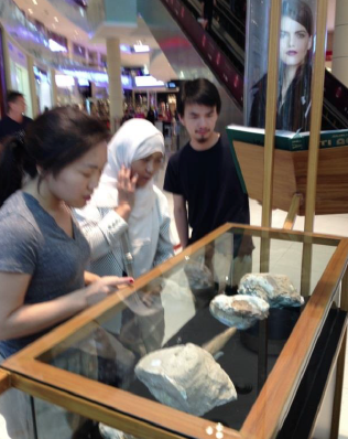 Dubai Mall’da Ramazan ayı boyunca Fosil Sergisi