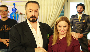 Sn. Adnan Oktar'ın Azerbaycan Yeni Müsavat gazetesi yazarı Sevinç Kurbanova ile görüşmesi (21 Eylül 2017)