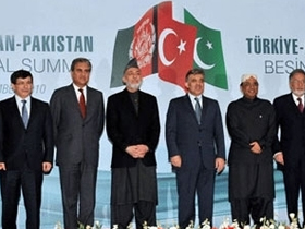 Türkiye-Afganistan-Pakistan üçlü zirvesi