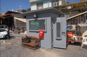 Diyarbakır Sur’da Zırhlı Güvenlik Kulübeleri Kuruldu