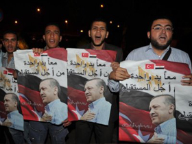 Başbakan Erdoğan Mısır'da coşkuyla karşılandı