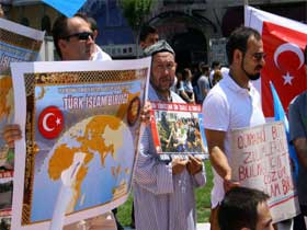 Çin'i bir tek Türkiye kınadı