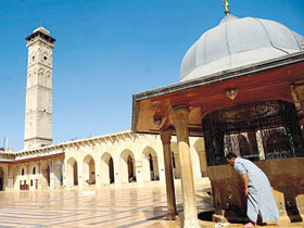 Bediüzzaman Hazretleri, 1911 yılında Emevi Cami'nde verdiği ünlü hutbesinde Hz. Mehdi (a.s)'ın zuhur vakti ve faaliyet dönemlerine ait önemli tarihler vermektedir.