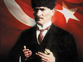 Atatürk samimi bir Müslümandı.