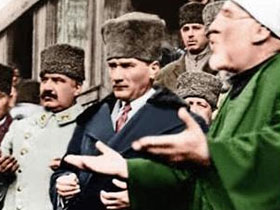 Atatürk'ün İslamiyeti öven ve dindarlığı teşvik ed
