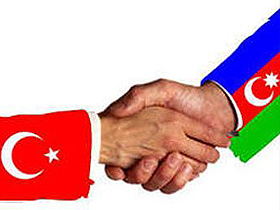 Türk ve Azeri halkı arasında güçlü bir bağ olduğu 
