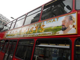 ''İslami Yaratılışçı Adnan Oktar Londra'da Otobüs 