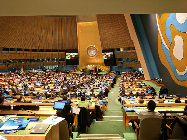  Adnan Oktar temsilcileri Birleşmiş Milletler Genel Merkezinde düzenlenen konferansa katıldılar 