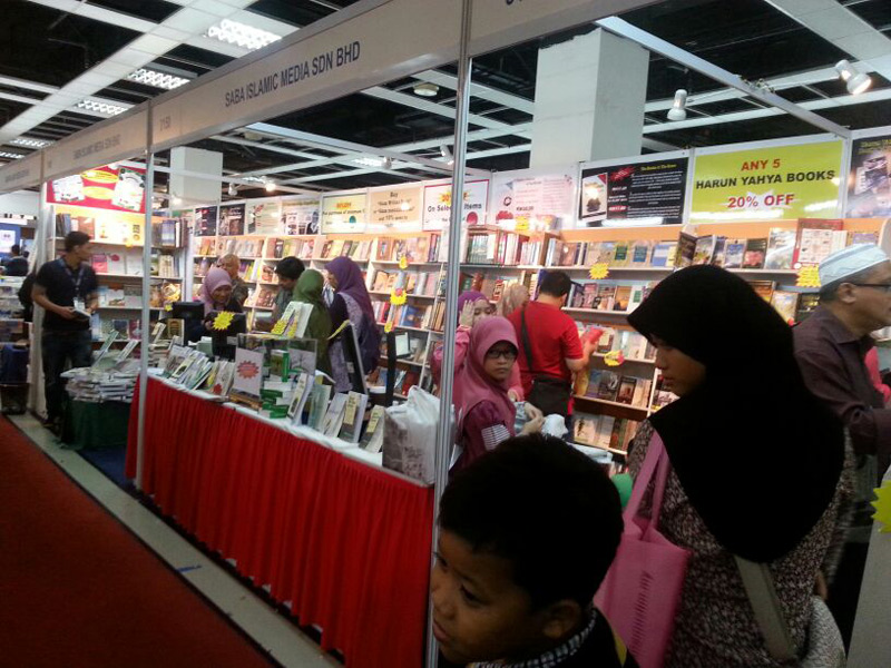 Kuala Lumpur Uluslararası Kitap Fuarı (24 Nisan – 4 Mayıs 2014)