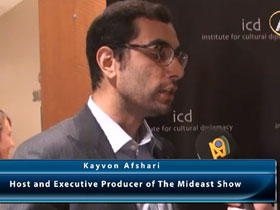 Kayvon Afshari, The Mideast Show'un Yapımcısı ve Sunucusu