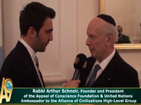 Haham Arthur Schneir, Vicdanın Sesi Vakfı (Affeal of Conscience) Başkanı ve Kurucusu & Birleşmiş Milletler Medeniyetler İttifakı Üst Düzey Üyesi