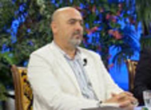 Tarkan Yavaş ve Altuğ Berker'in, misafirlerleri Eski KKTC Diyanet İşleri Başkanı Ahmet Yönlüer ile Kanal Avrupa'daki canlı sohbeti (18 Temmuz 2010)