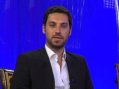Onur Yıldız, Akın Gözükan ve Ender Ballıkaya'nın A9 TV'deki canlı sohbeti (20 Haziran 2011; 17:00)