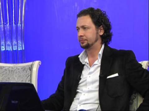 Onur Yıldız, Akın Gözükan ve Erdem Ertüzün'ün A9 TV'deki canlı sohbeti (23 Aralık 2011; 15:00)