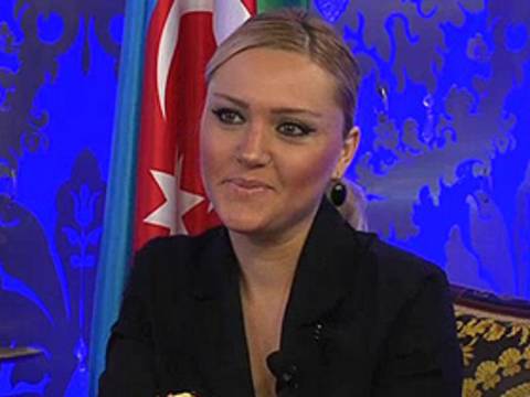 Dr.Cihat Gündoğdu, Onur Yıldız ve Aliye Çevik'in A9 TV'deki canlı sohbeti (2 Temmuz 2011; 17:00)
