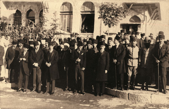 Atatürk_TBMM_din adamları